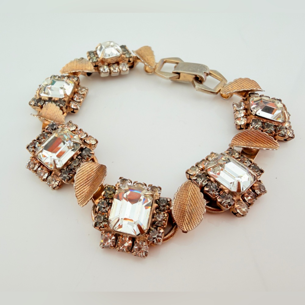 HOBE Jewels of Legendary Splendor Era Bracelet Emerald Cut Austrian Crystal